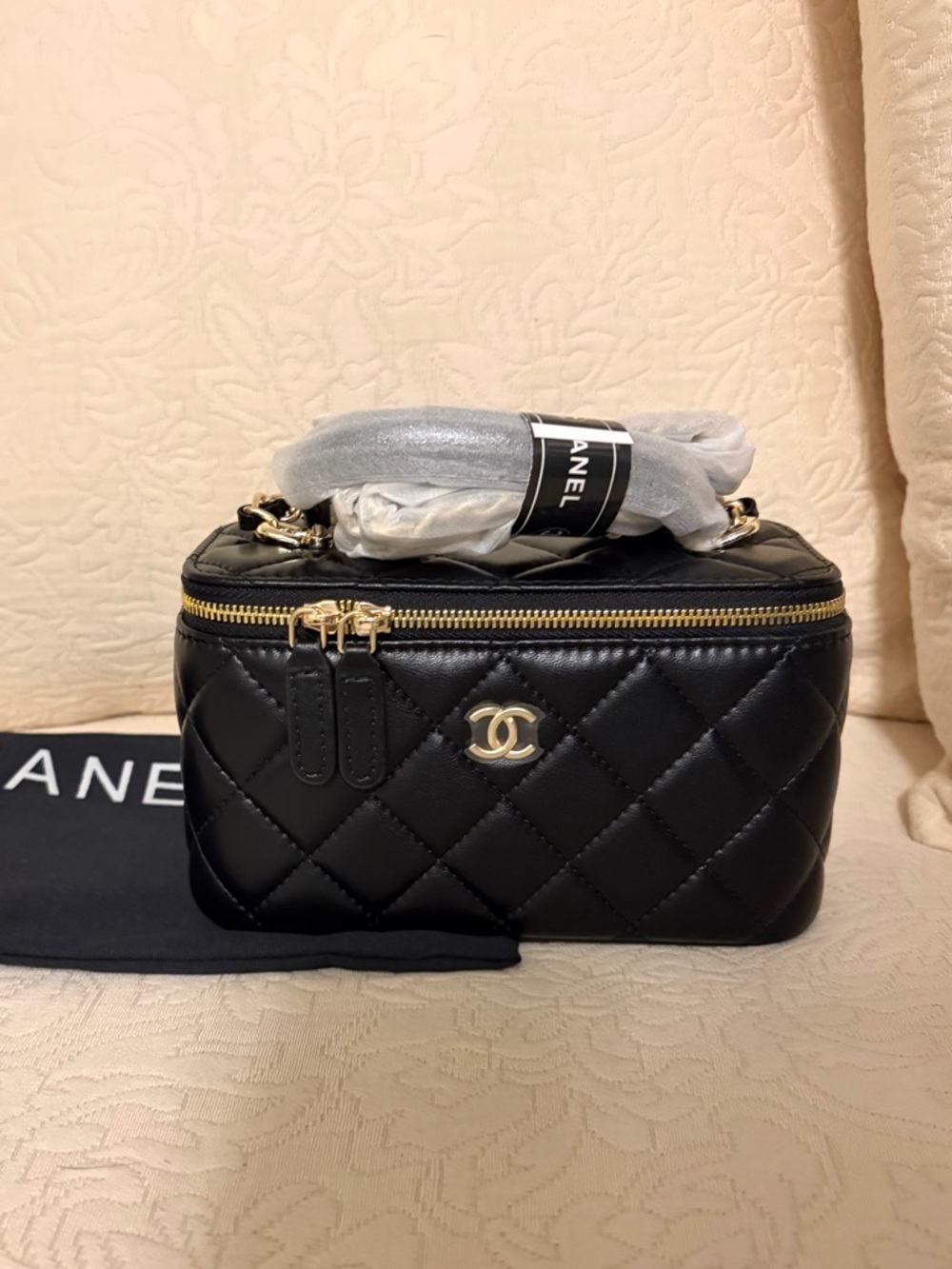Chanel Black Quilted MINI
Vanity Bag with Gold Chain
GWP/VIP With Dust Bag